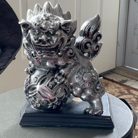 Vintage Silver Gargoyle Black Stand - Picture 5 of 5